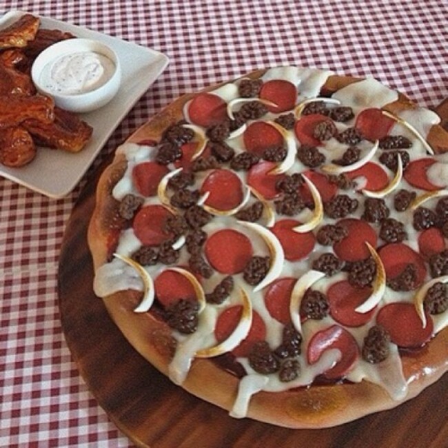 pizza and hot wings cake, very detailed tutorial available for purchase on http://swankcakedesign.com#pizza#hotwings#cake#sculpture #sculptedcake #food #fauxfood #sanfrancisco #oakland #alameda #bayarea