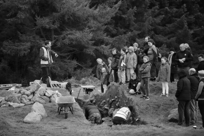Neil Jackman gives a tour of the Hellfire dig to locals &ndash; please credit Steven Duffy