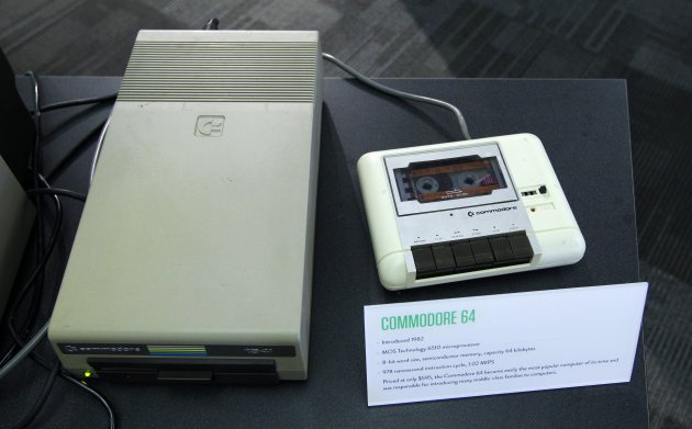 Travel Trip Living Computer Museum