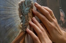 Incredible exhibition helps blind people 'see' artistic masterpieces with their fingers