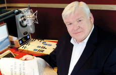 Tributes paid to broadcaster Derek Davis who has died aged 67