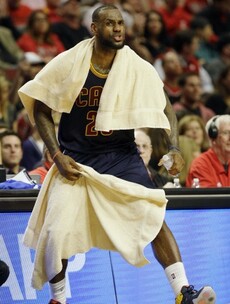 A wink, a song and a dance from LeBron as the Cavs tame Bulls