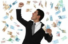 Family win €500,000 after buying their first EuroMillions ticket