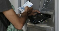 Greek banks to re-open on Monday with a €60 daily withdrawal limit