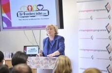 Fall in number of teenagers giving birth in Ireland