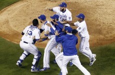 Records tumble as Royals outlast Mets to take World Series lead