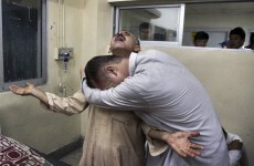 Gunmen shoot 13 Shiite Muslims in Pakistan