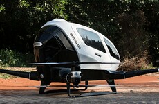 Forget drones carrying goods, here's one that can fly a person around
