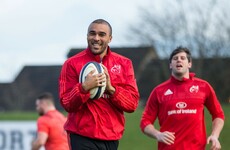 Simon Zebo has signed a new contract to keep him at Munster until 2018