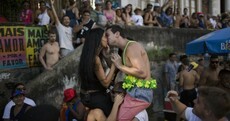 Warnings Zika virus can make even kissing dangerous