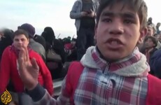 Tens of thousands flee for Turkish border amid Russia-backed onslaught on Aleppo