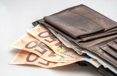 Fine Gael wants to increase the dole by €27*