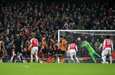 Back-up keeper Jakupovic thwarts holders Arsenal as Hull force replay