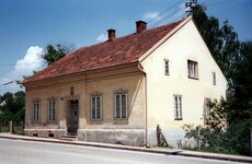 These are the childhood homes of some of the most powerful leaders in history
