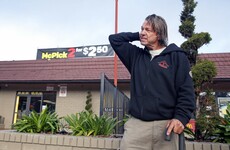 Homeless man gets $100k reward for helping police capture fugitives