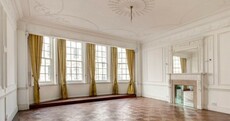 Pictures: This London town house is going for €14 million - and apparently it's a bargain...