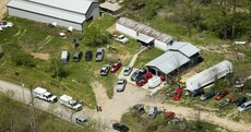 'There's blood all over the house' - Manhunt after eight members of Ohio family 'executed'