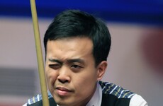 Marco Fu ignores cue crisis to level World Championship semi-final