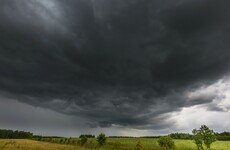 Orange alert: A thunderstorm warning just kicked in