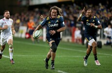 Chiefs 10 Cruden forced to celebrate after brilliant Highlanders try