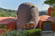 No one wants to buy this bizarre 'Flintstones' house in San Francisco