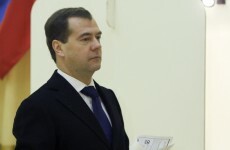 Russia's ruling party wary as nation votes