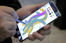 Now aviation officials are telling passengers not to turn on Samsung's new phone