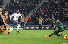 Sloppy Man United survive scare to reach EFL Cup final