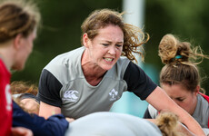 Ireland bidding to stop French fluency at source with pack physicality