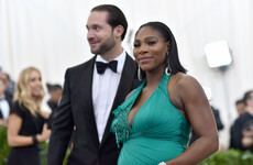 Serena Williams gives birth to baby girl