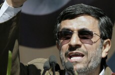 Iran halts oil exports to Britain and France