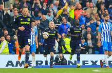 Wayne Rooney earns a point for Everton with a last-gasp penalty