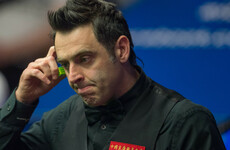 Watch: Ronnie O'Sullivan lets stage invader attempt to pot the black