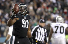 Eagles rip Raiders for top seed, Steelers claim bye