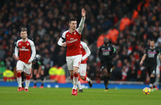 Sanchez-less Arsenal run riot, McCarthy injury overshadows Everton draw