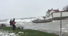Gardaí warn 'stay out of the water' after swimmer rescued in Sandycove