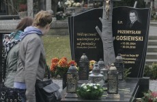 Poland exhumes some 2010 plane crash victims