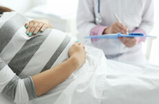 Doctors want to bring in alcohol tests for pregnant women