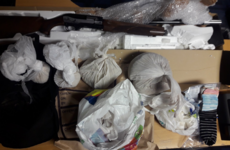 Two arrests after gardaí spot shotgun being passed between vehicles