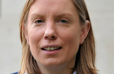 UK's Sports Minister steps down in row over slot machines