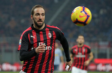 Higuain could be on his way to the Premier League after Chelsea 'agree terms'