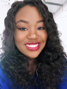 What's in my makeup bag? Zainab Boladale