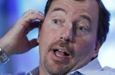Yahoo! CEO quits after expose of 'fake' computer science degree