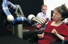 VIDEO: Paralysed woman uses mind to move robot arm