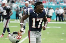 Antonio Brown scores in Pats debut as NFL champs thump Dolphins