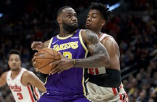 LeBron James scores 21 as Lakers snap losing streak