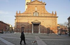 Schools, bars and offices closed in 10 Italian towns over coronavirus fears