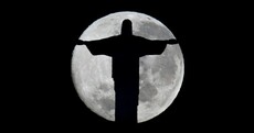 Powerful Statue of Jesus Christ of the Day