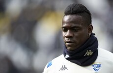 Mancini tells Balotelli to 'wake up'