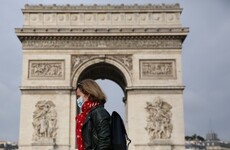 Covid-19: France reports over 30,000 new cases for the first time